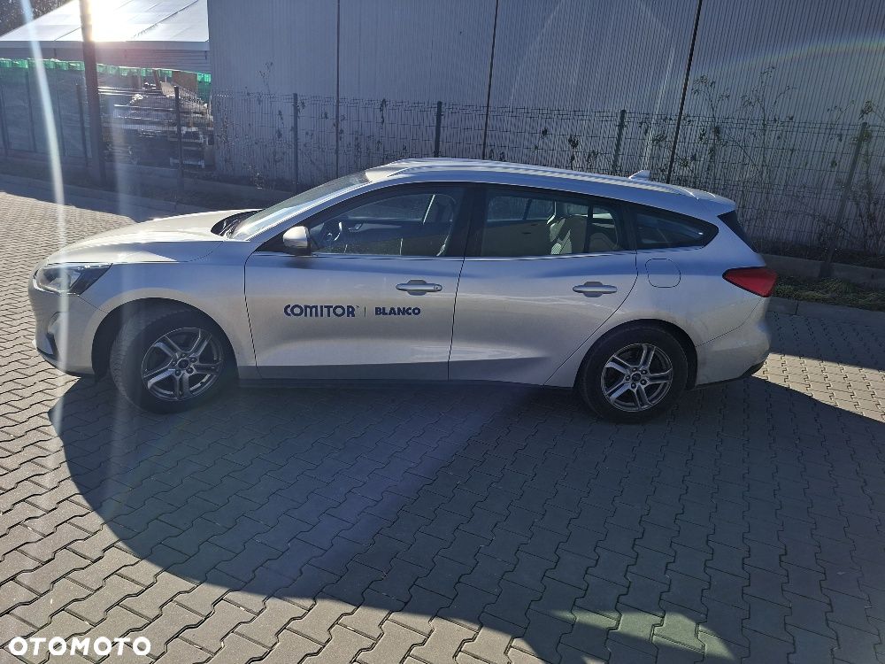 Ford Focus 1.5 EcoBlue Trend - 5