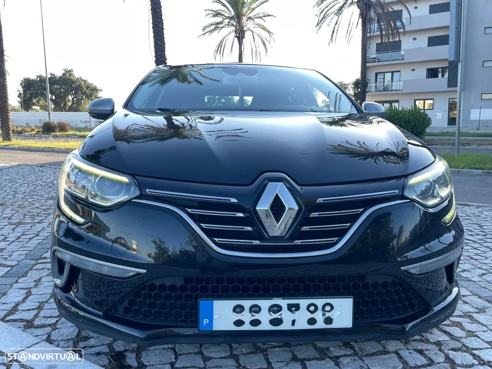 Renault Mégane 2017 photo 3