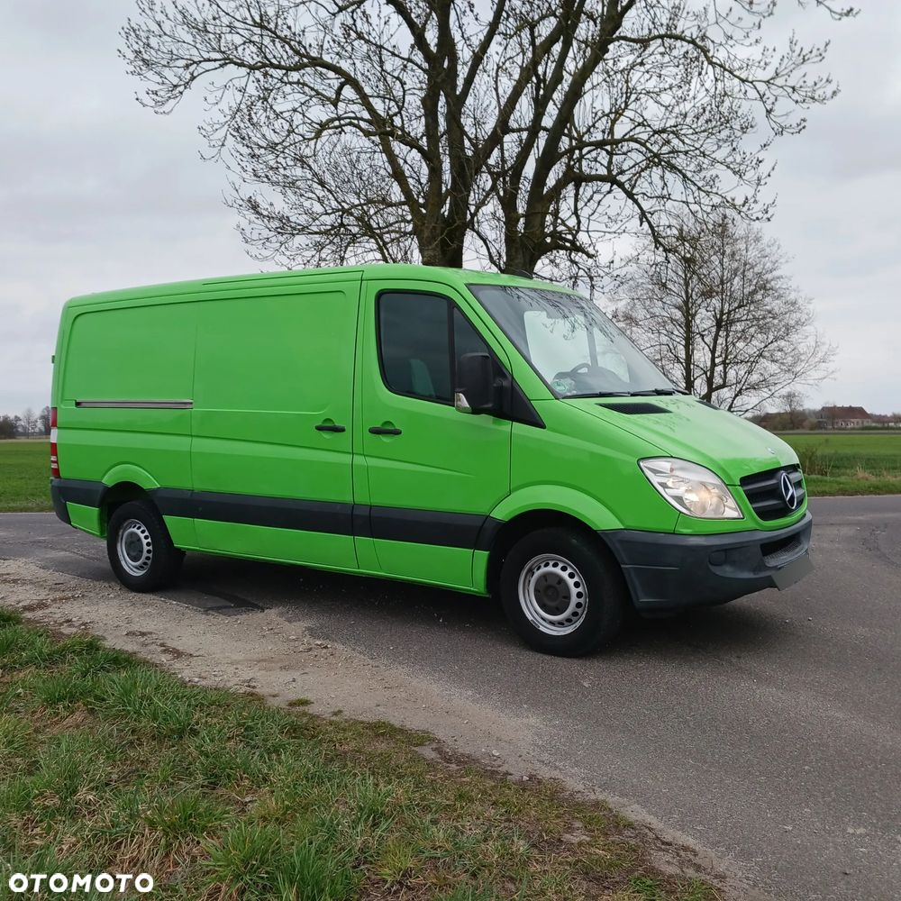 Mercedes-Benz Sprinter - 9
