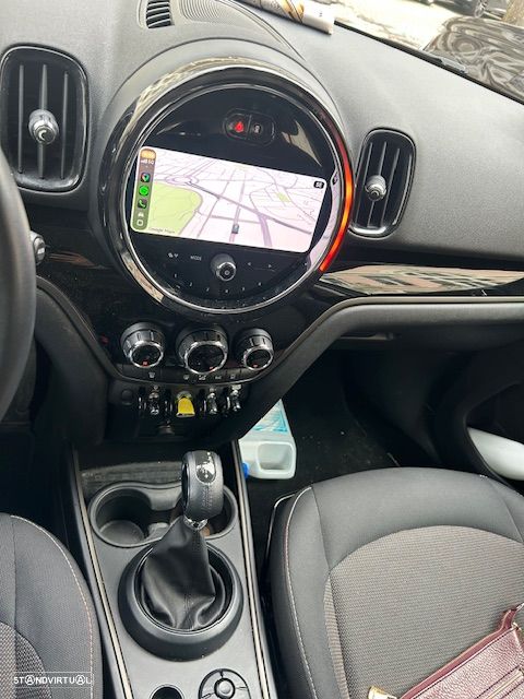 MINI Countryman Cooper SE ALL4 Auto - 2