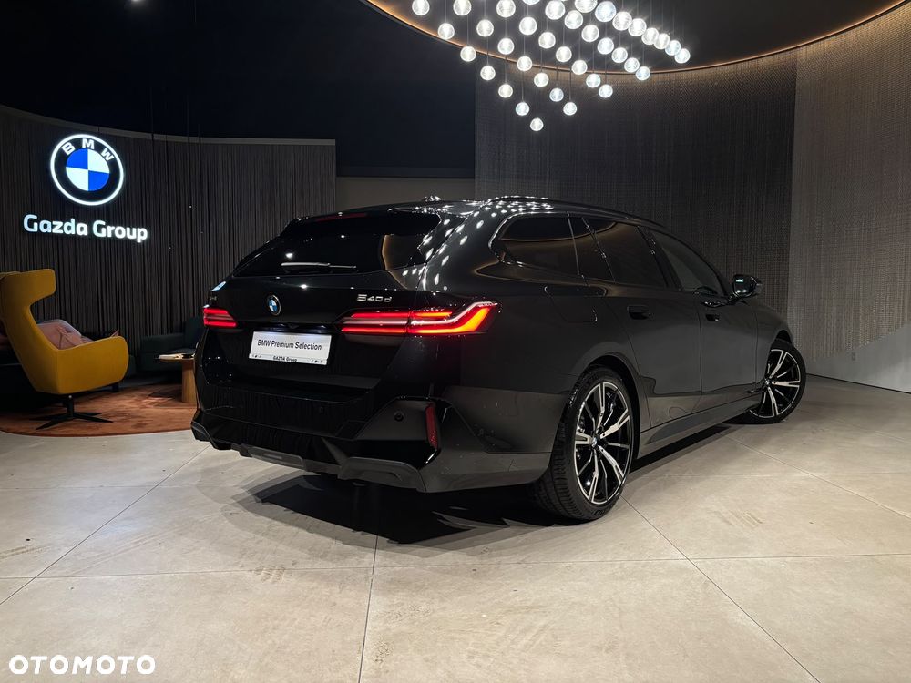 BMW Seria 5 540d xDrive mHEV M Sport - 3