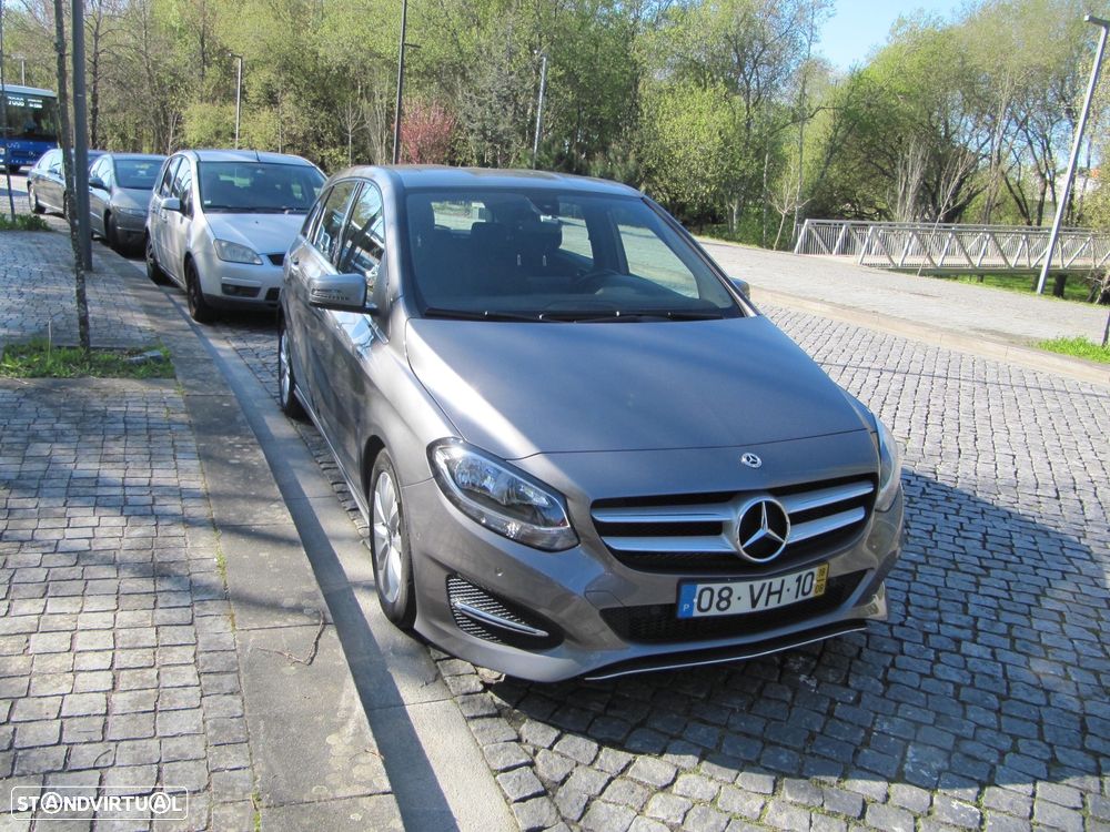 Mercedes-Benz B 180 d Urban - 14