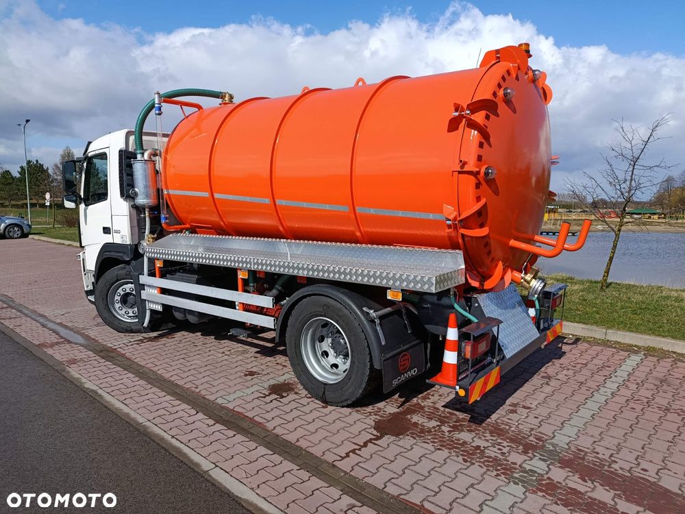 Volvo FM 330 - 4