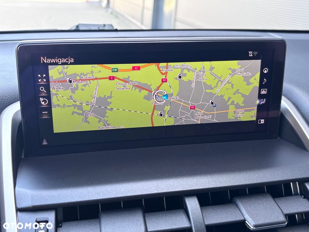 Lexus NX 300h F Impression AWD - 26