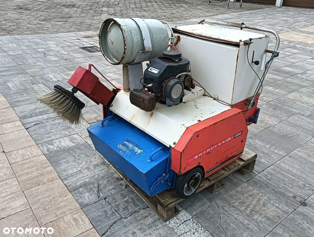 Zamiatarka halowa na gaz Gutbrod B753 Motoclean - 4