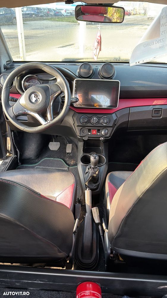 Aixam Crossover - 15