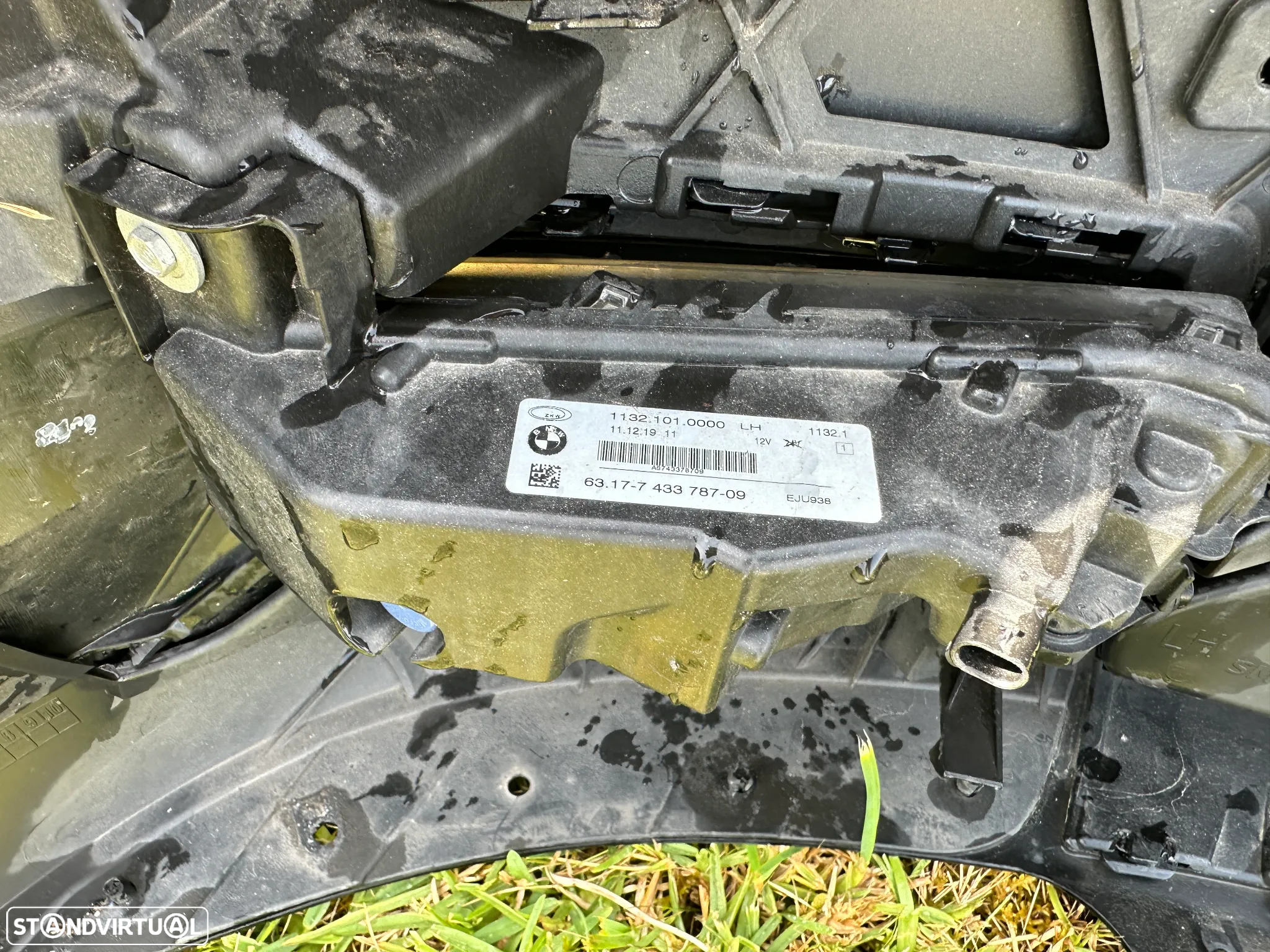 Parachoques BMW G20 Originais Branco/Preto/Cinzento Frente e Trás - 29