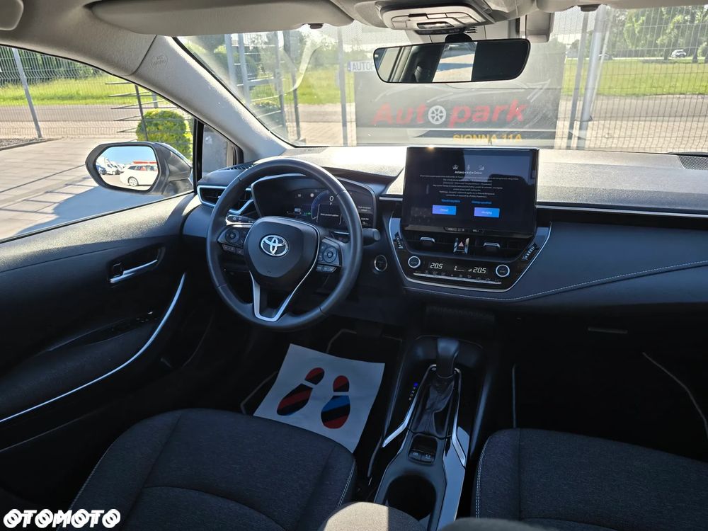 Toyota Corolla 1.8 Hybrid Comfort - 20
