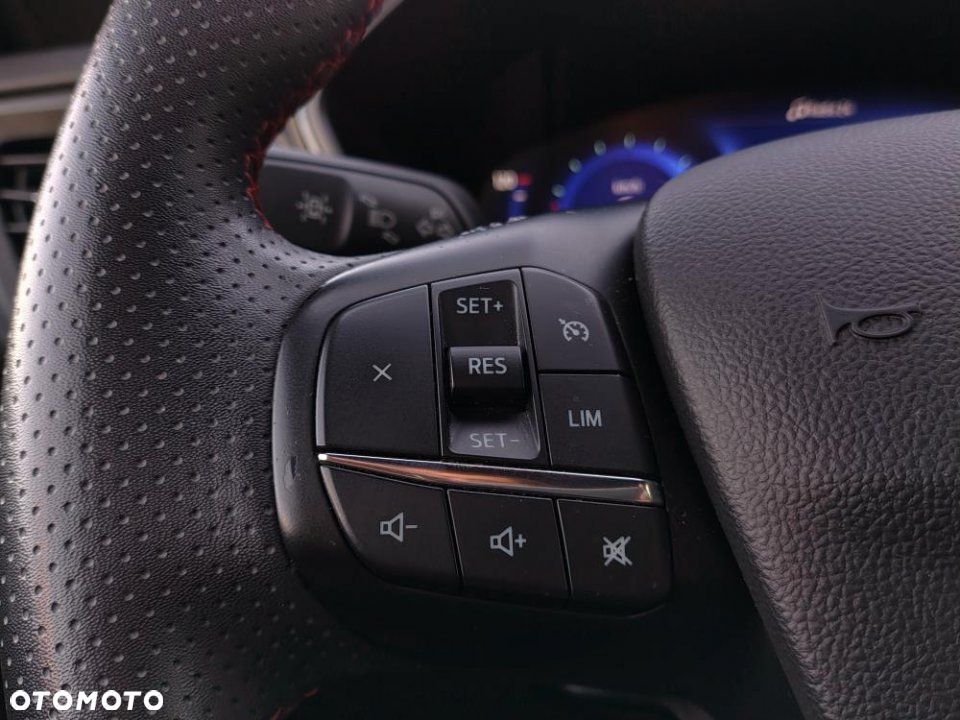 Ford Kuga 2.5 FHEV FWD ST-Line X eCVT - 22