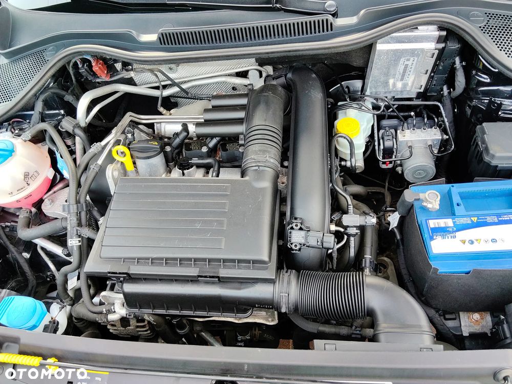 Volkswagen Polo 1.2 TSI BMT Highline - 22