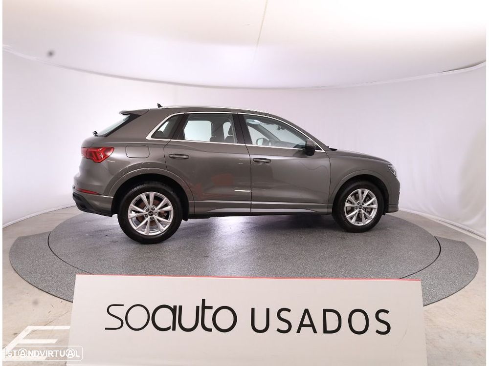 Audi Q3 45 TFSIe S line S tronic - 6