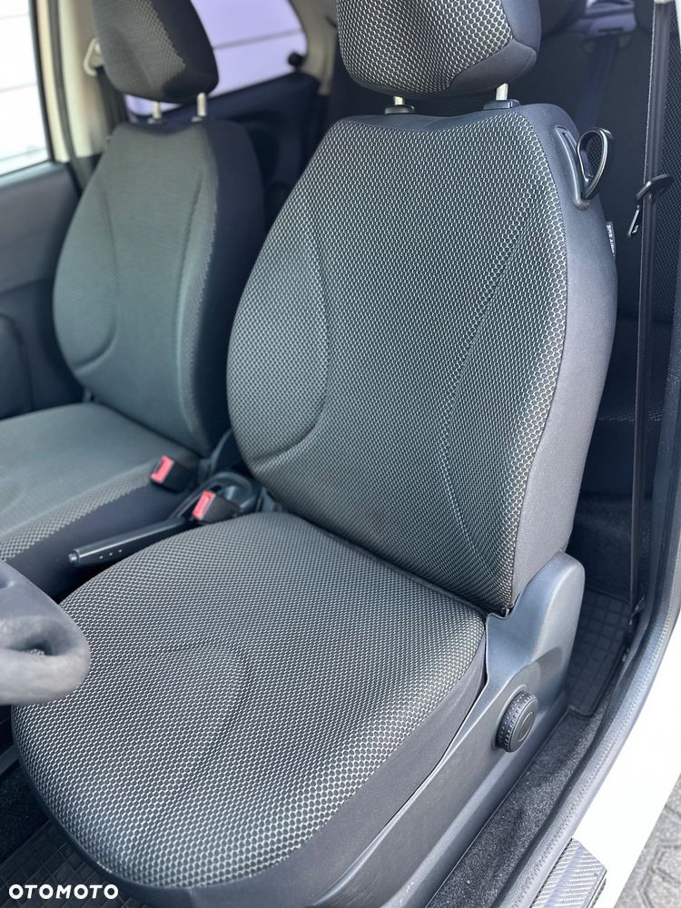 Nissan Micra - 17