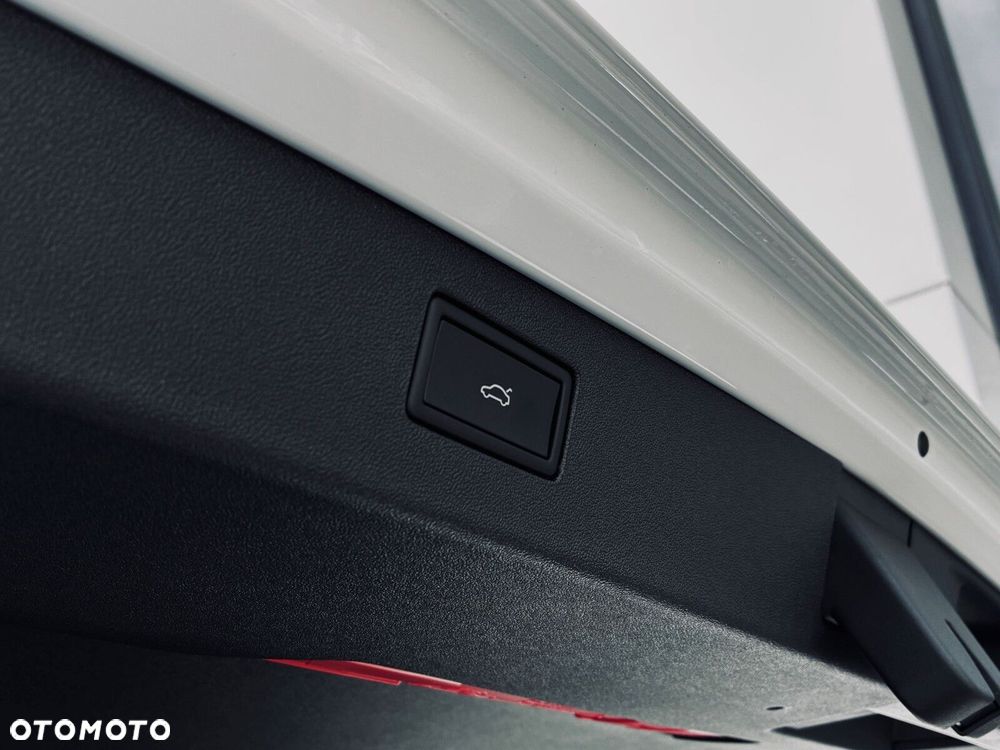 Volkswagen Tiguan - 22