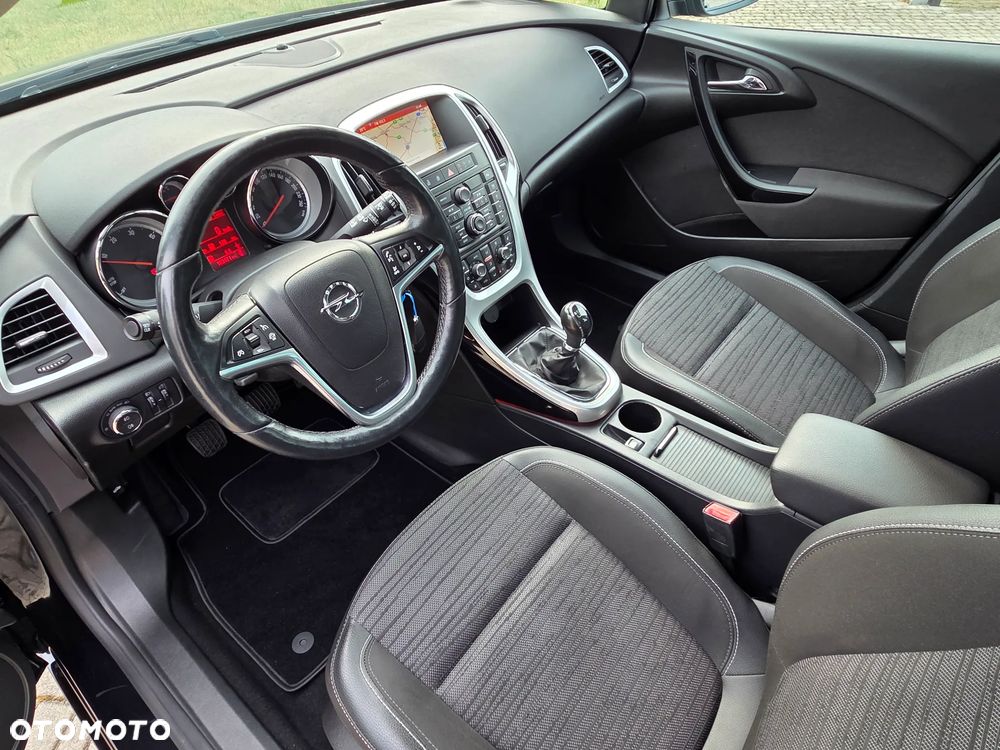 Opel Astra 1.6 D (CDTI) Start/Stop Innovation - 9