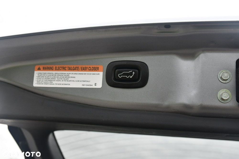 Mitsubishi Outlander - 37