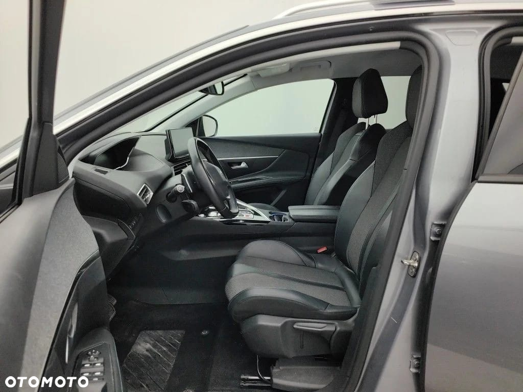 Peugeot 3008 BlueHDi 130 Stop & Start EAT8 Allure Pack - 5