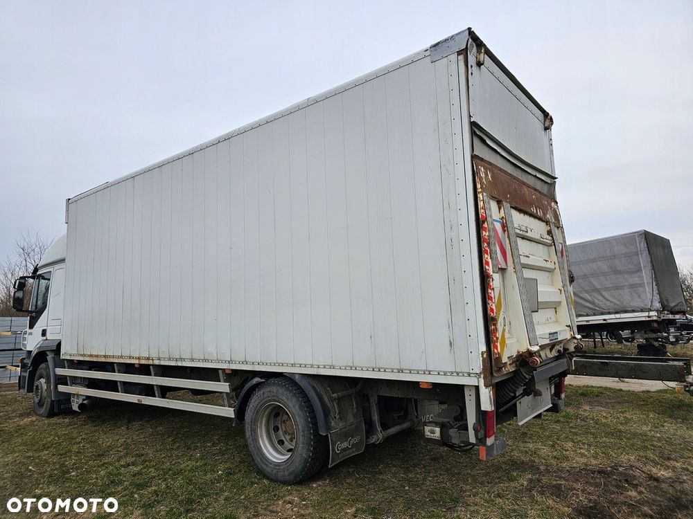 KONTENER ZABUDOWA PAKA SKRZYNIA MAGAZYN 7,7 m MERCEDES ATEGO DAF CF 65 MAN TGL VOLVO FH 6 - 4