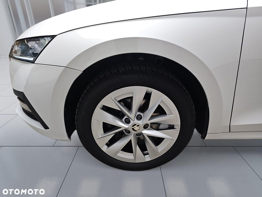 Skoda Octavia 2.0 TDI Ambition DSG - 34