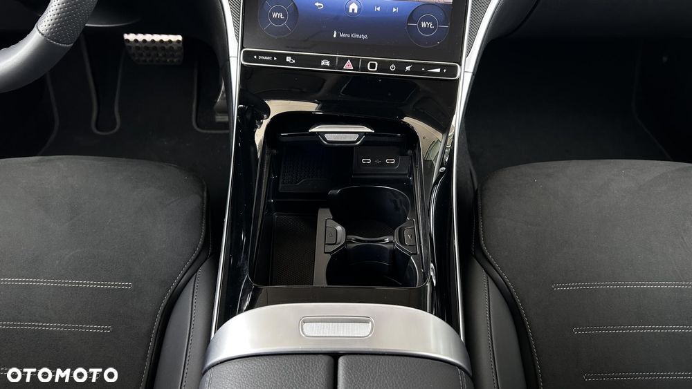 Mercedes-Benz Klasa C 220 d 4Matic 9G-TRONIC Edition AMG Line - 22