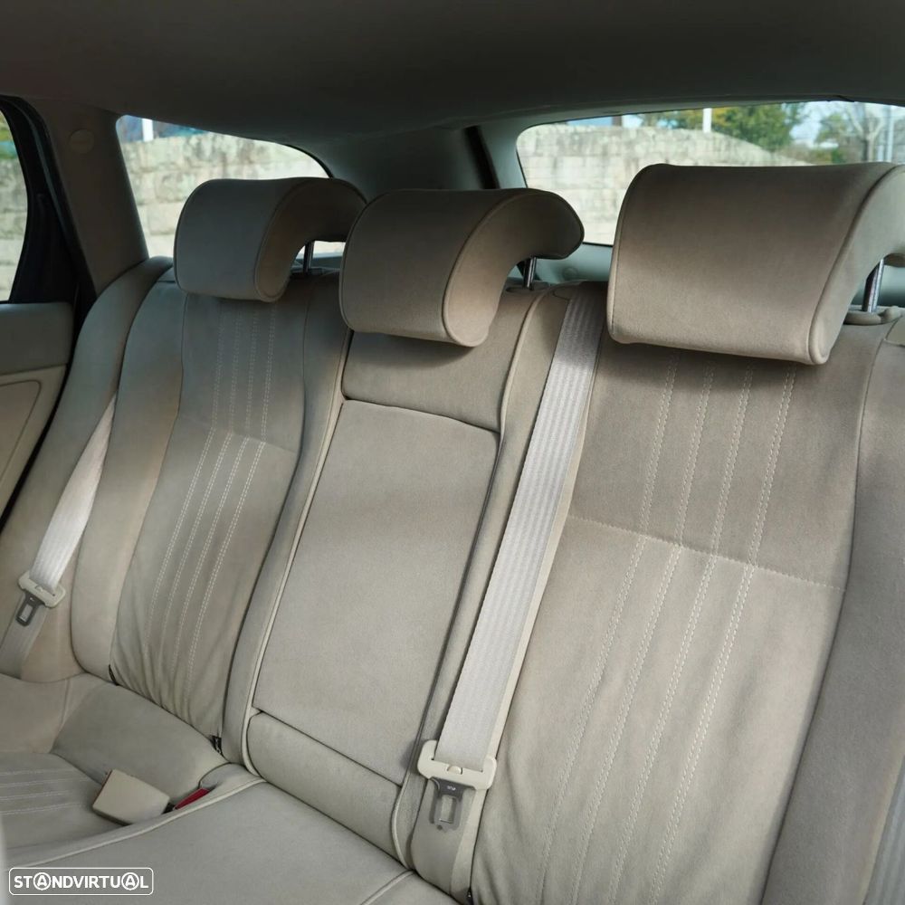 Alfa Romeo 159 Sportwagon 1.9 JTDm 16V Sportiva - 13