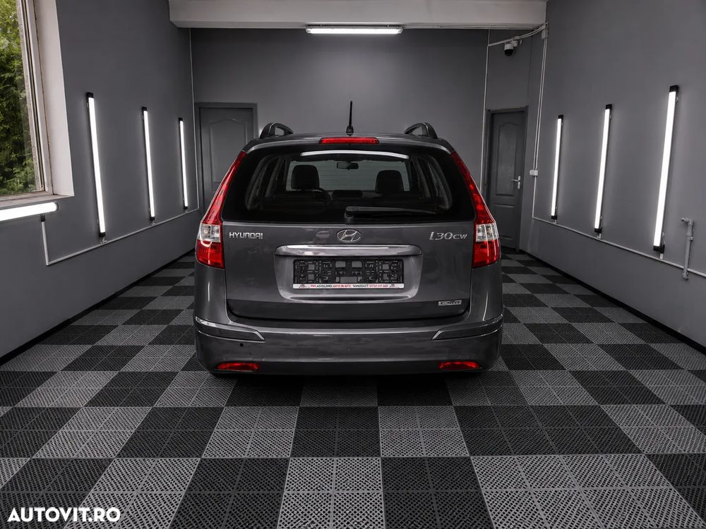 Hyundai i30 1.6 CRDI GL VM Comfort - 5