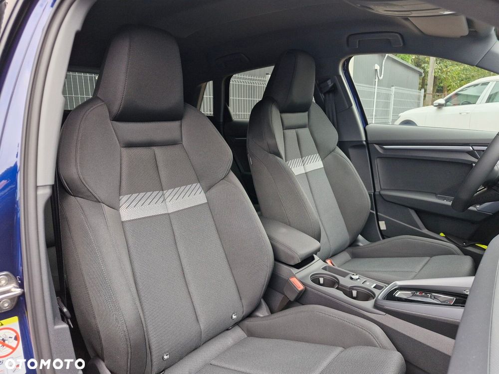 Audi A3 Sportback 35 TFSI mHEV Advanced S tronic - 10