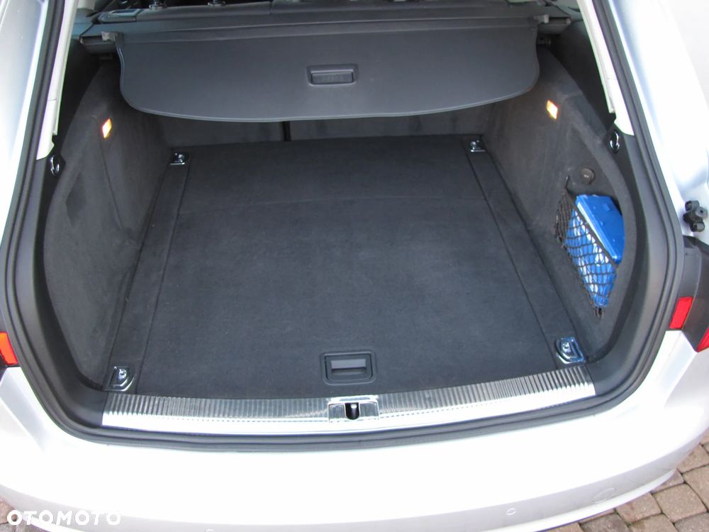 Audi A4 Avant 2.0 TDI - 30