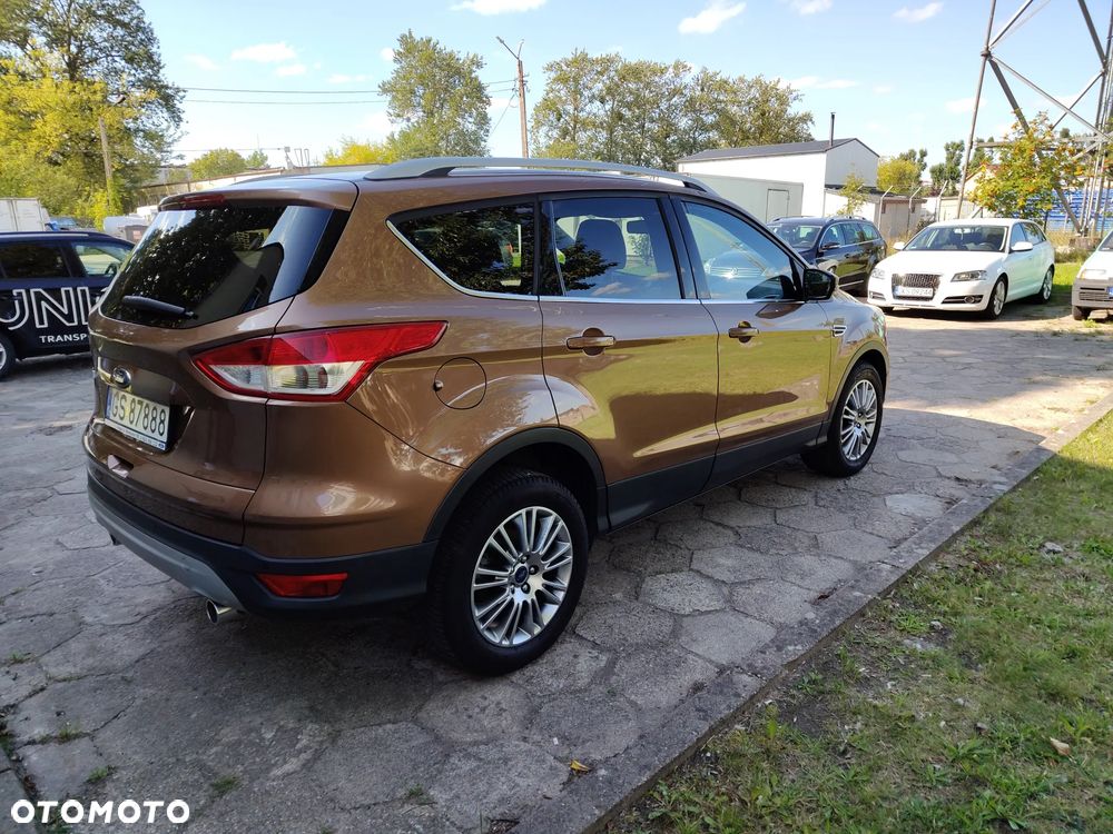 Ford Kuga 2.0 TDCi FWD Titanium - 1