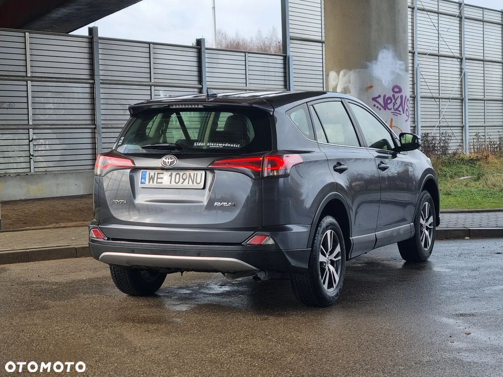 Toyota RAV4 2.0 D-4D Premium 4x2 - 14