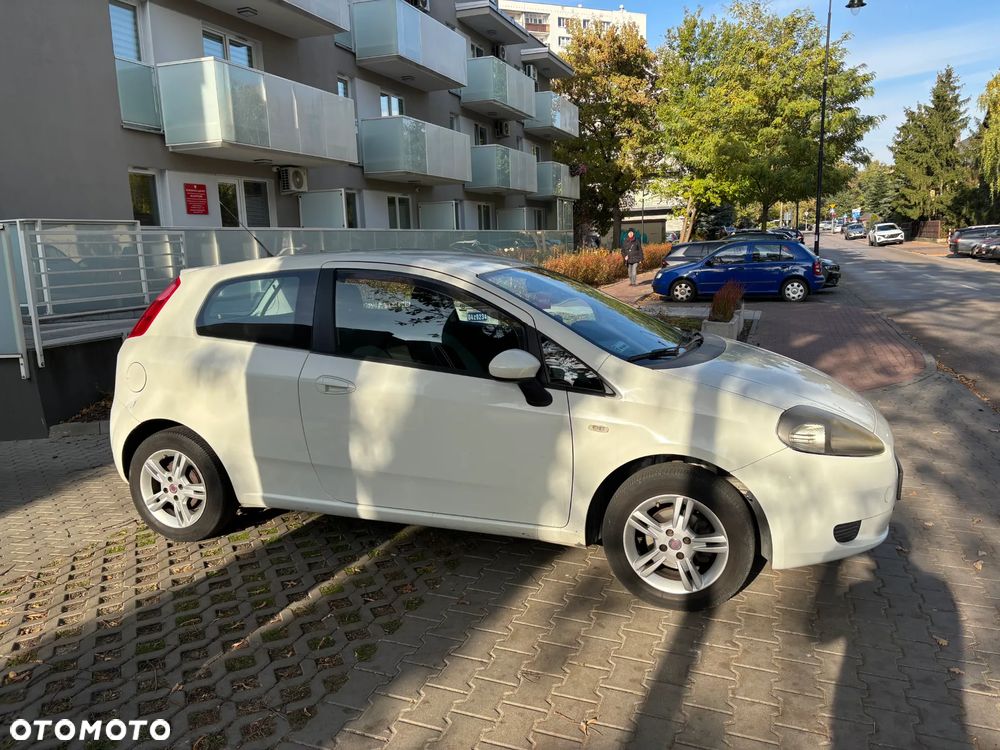 Fiat Grande Punto 1.4 8V Active - 17