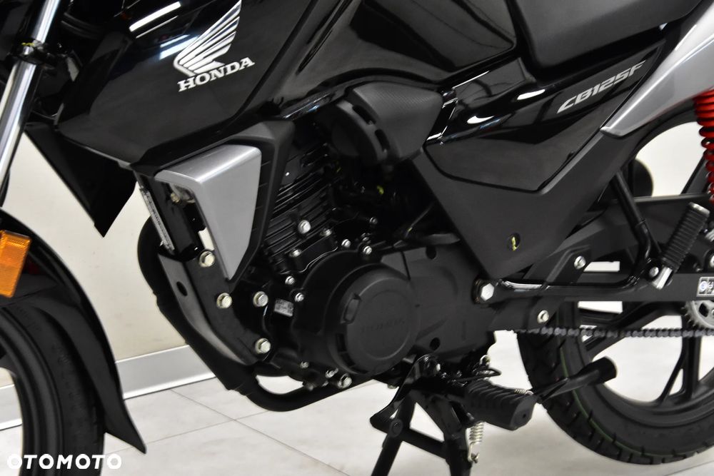 Honda CB - 27