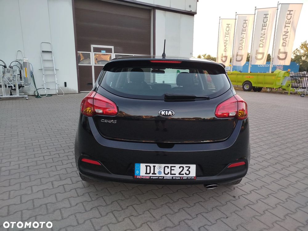 Kia Ceed 1.4 CVVT Attract - 6
