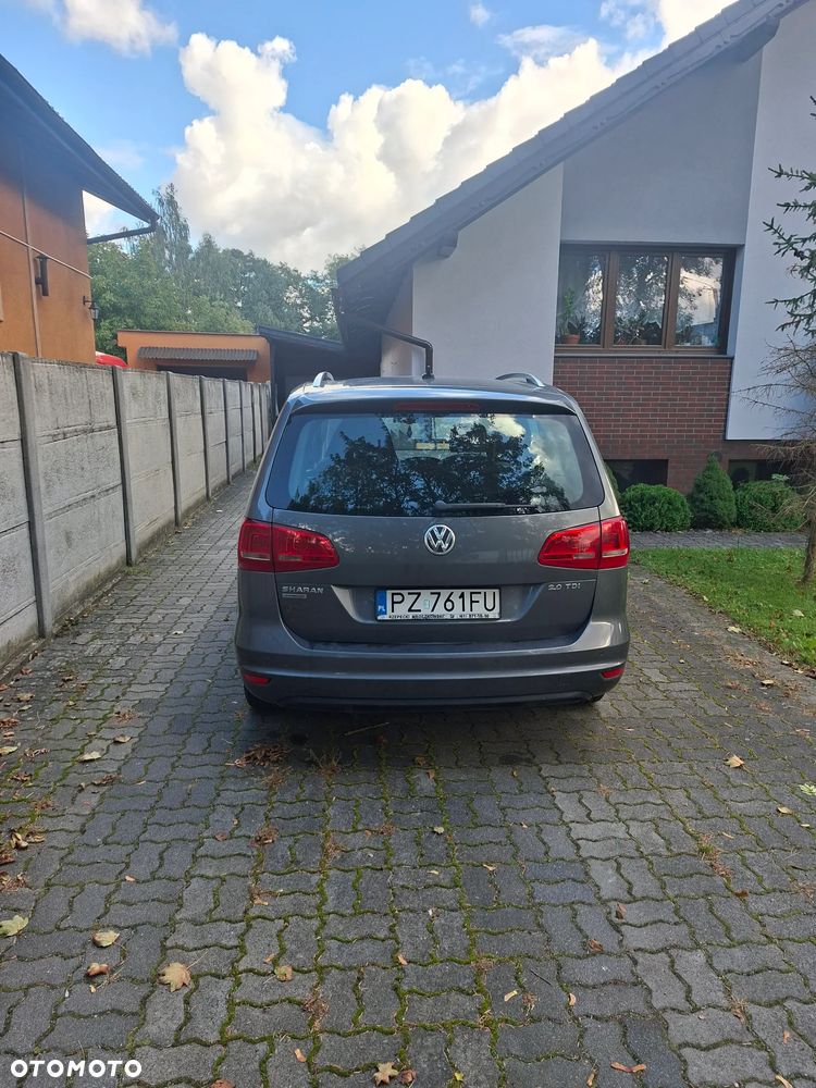 Volkswagen Sharan 2013 photo 3