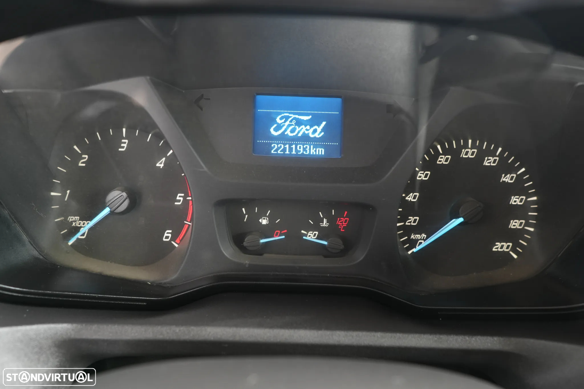 Ford Transit 2.0EcoBlue 130cv 7Lugares - 12