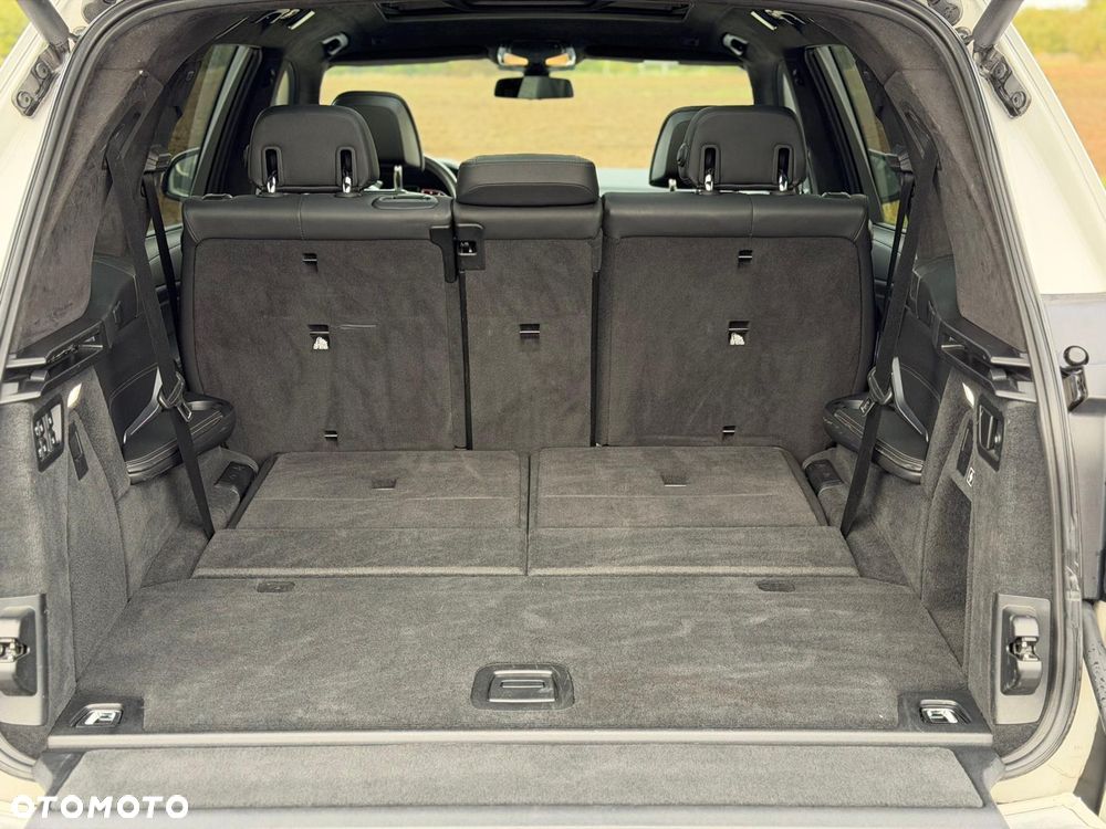 BMW X7 M50d sport - 27