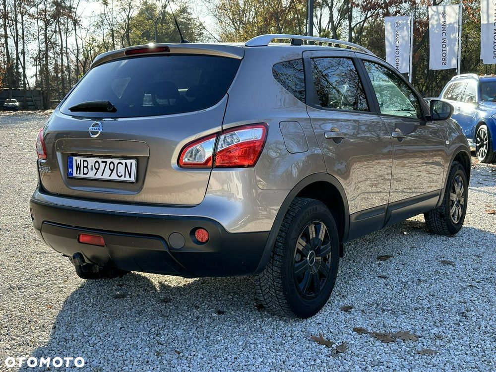Nissan Qashqai - 8