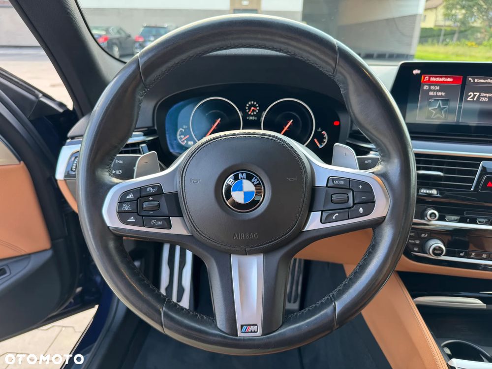 BMW Seria 5 530i xDrive - 23