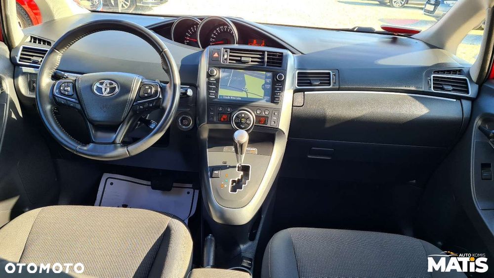 Toyota Verso - 4