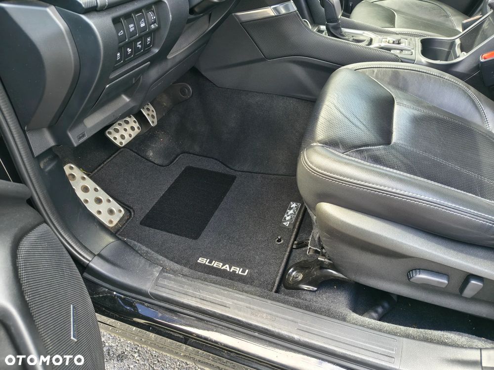 Subaru Forester 2.0i-L Platinum (EyeSight) Lineartronic - 9