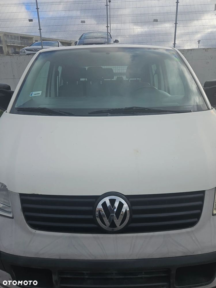Volkswagen Transporter T5 - 5
