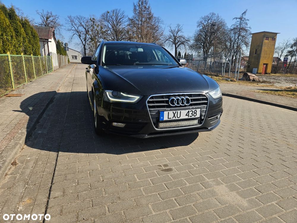 Audi A4 Avant - 6