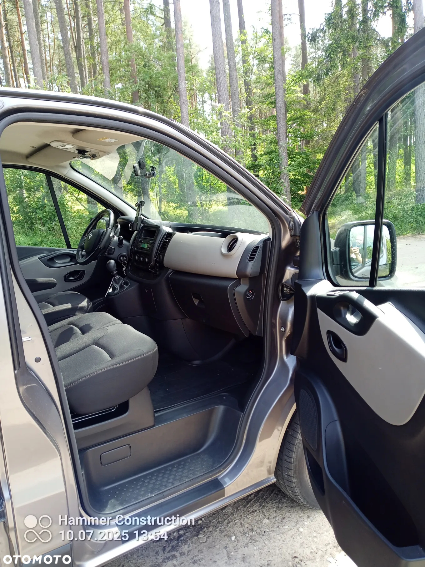Renault Trafic Grand SpaceClass 1.6 dCi - 25