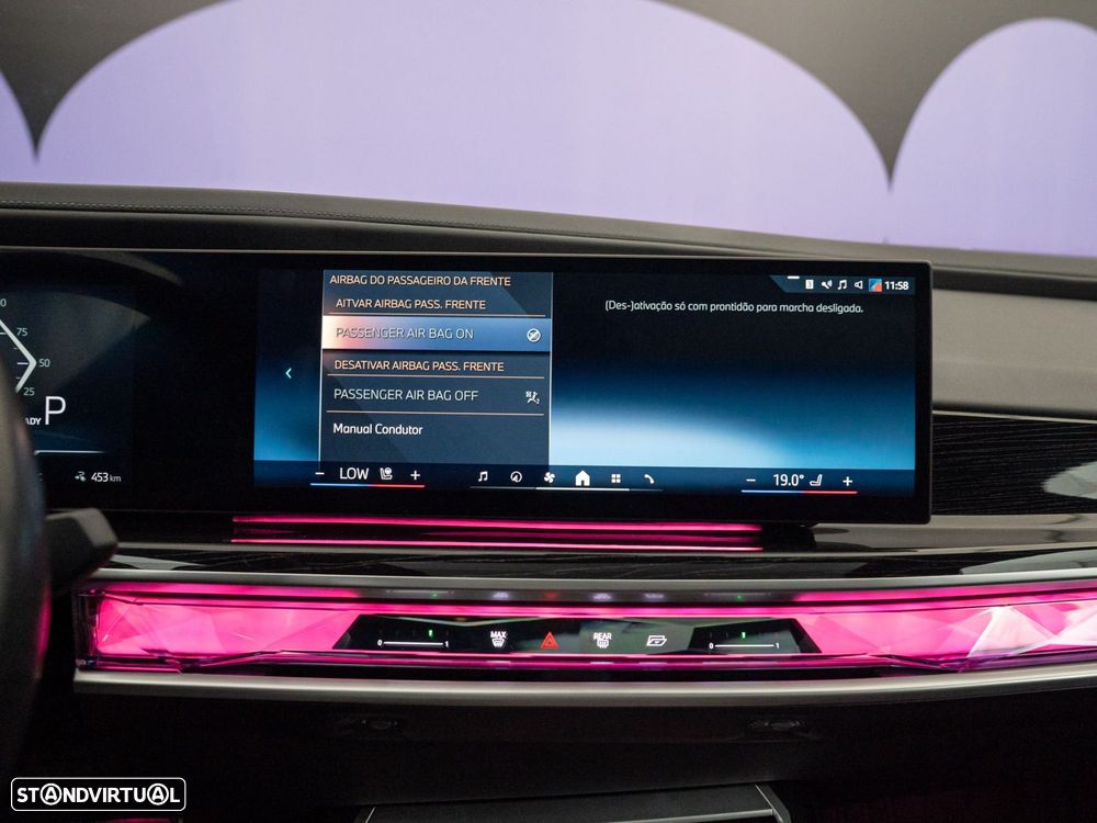 BMW i7 xDrive60 Pack Desportivo M - 38