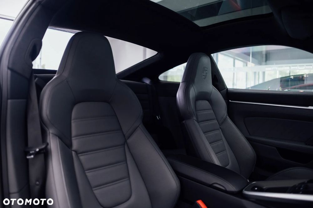 Porsche 911 Turbo S - 26