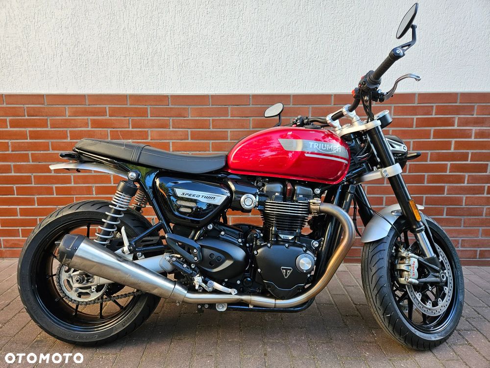 Triumph Speed Twin - 6