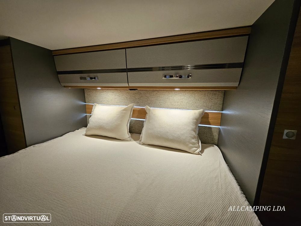 Dethleffs Trend Cama central+Basculante - 38