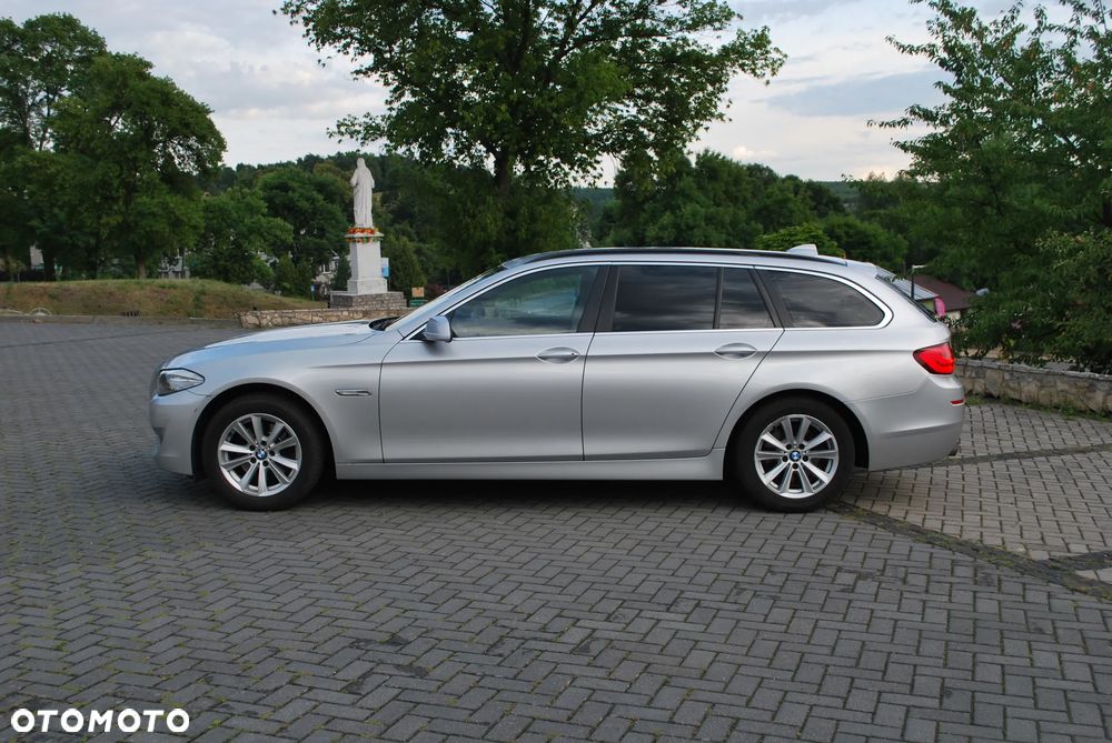 BMW Seria 5 520d - 4