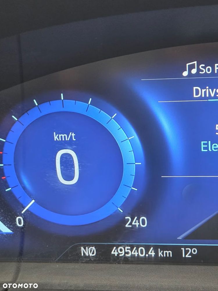 Ford Kuga 2.5 Duratec PHEV ST-LINE X - 33
