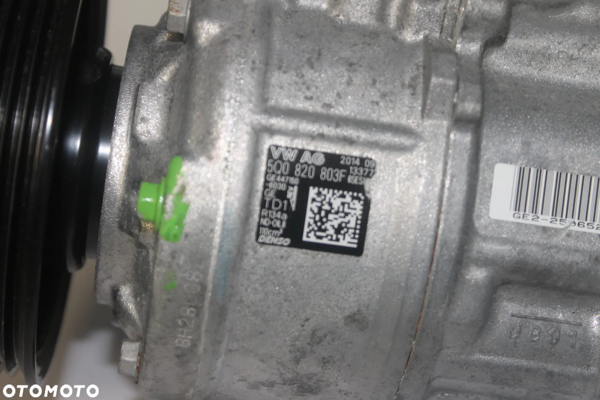 SPRĘŻARKA KLIMATYZACJI VW GOLF PLUS 5Q0820803F - 4