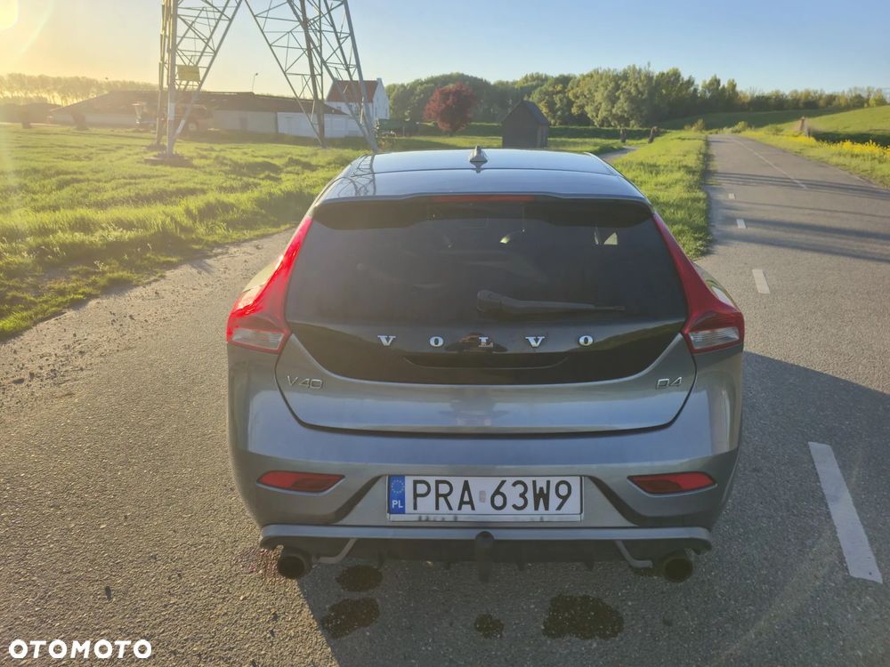 Volvo V40 D4 RDesign - 10